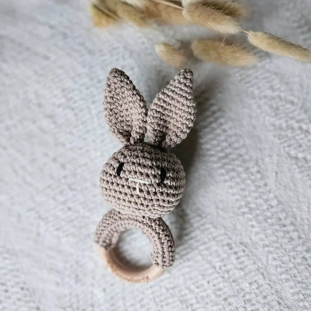 Hochet en tissus en forme de lapin 
